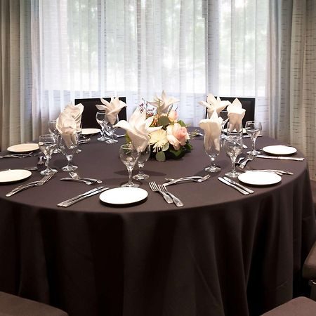 Doubletree By Hilton Hotel & Suites Houston By The Galleria Εξωτερικό φωτογραφία