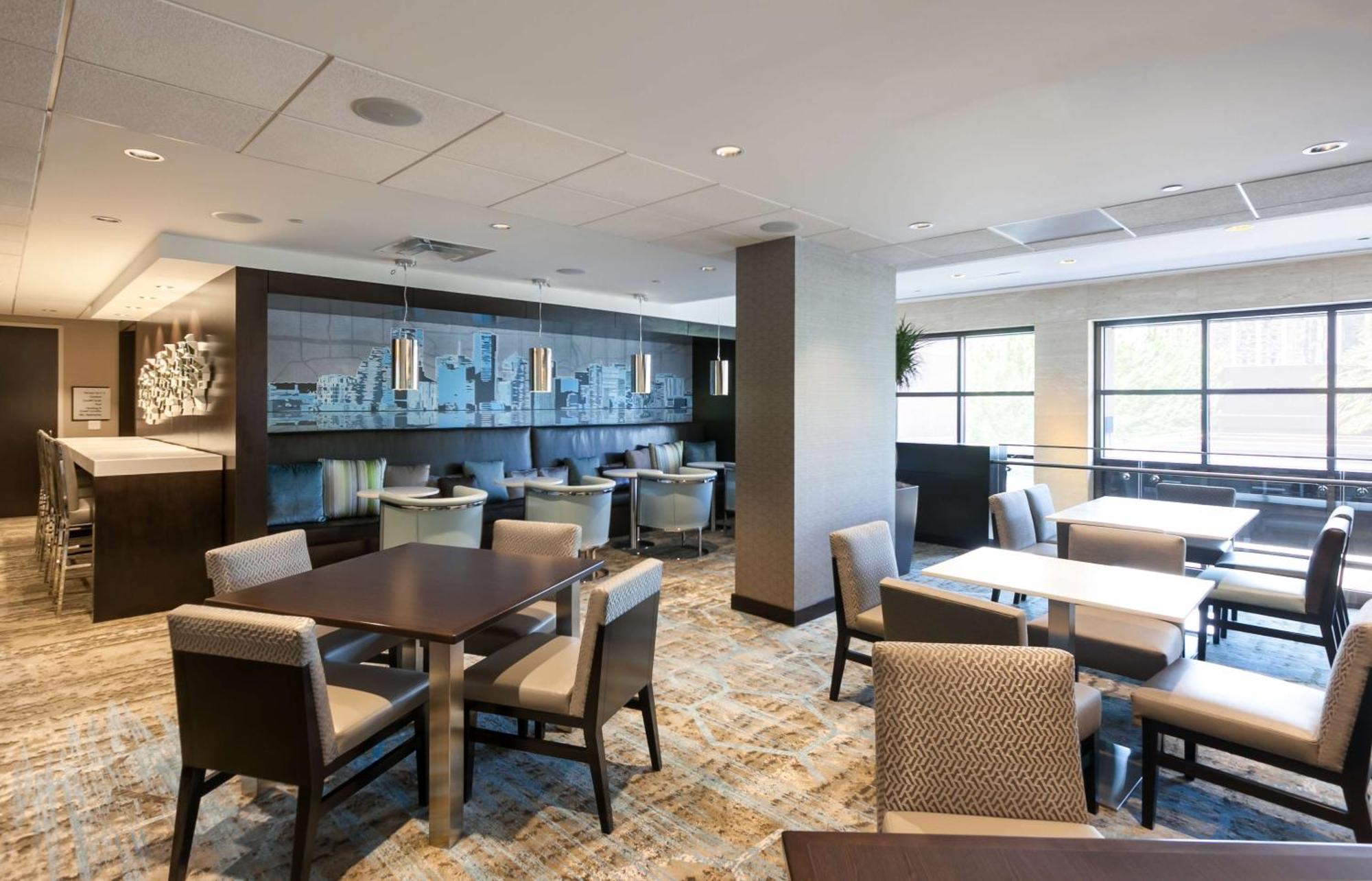 Doubletree By Hilton Hotel & Suites Houston By The Galleria Εξωτερικό φωτογραφία