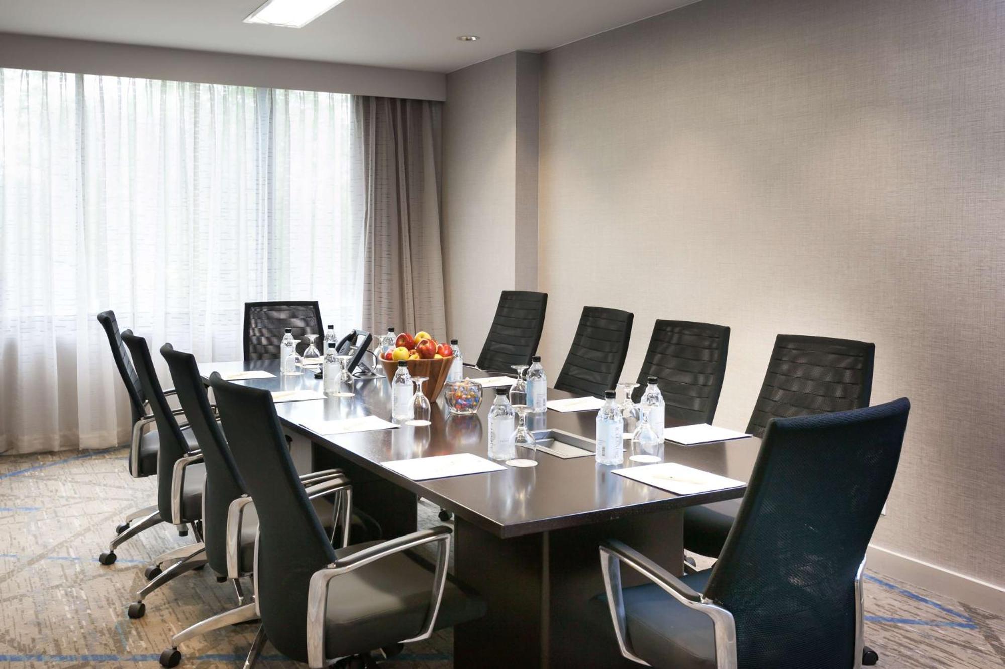 Doubletree By Hilton Hotel & Suites Houston By The Galleria Εξωτερικό φωτογραφία