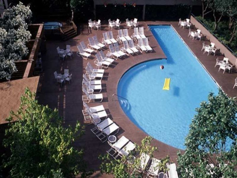Doubletree By Hilton Hotel & Suites Houston By The Galleria Εξωτερικό φωτογραφία