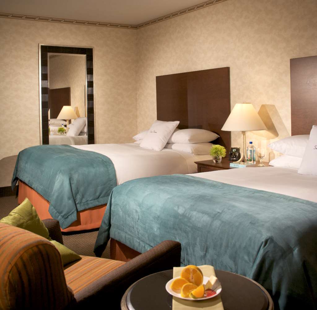 Doubletree By Hilton Hotel & Suites Houston By The Galleria Εξωτερικό φωτογραφία